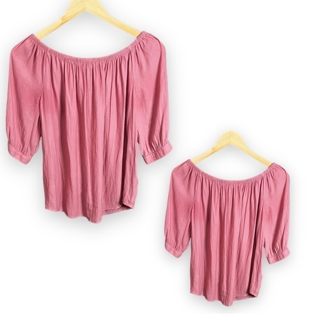 𝅺GAP women’s Rose colored, off shoulder blouse.  Size X-Small